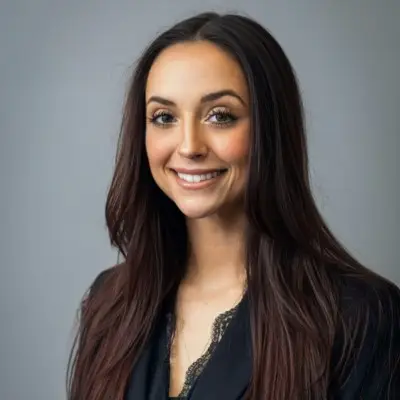 Taylor Ribeiro, Executive Recruiter | Building Materials, SnapDragon
